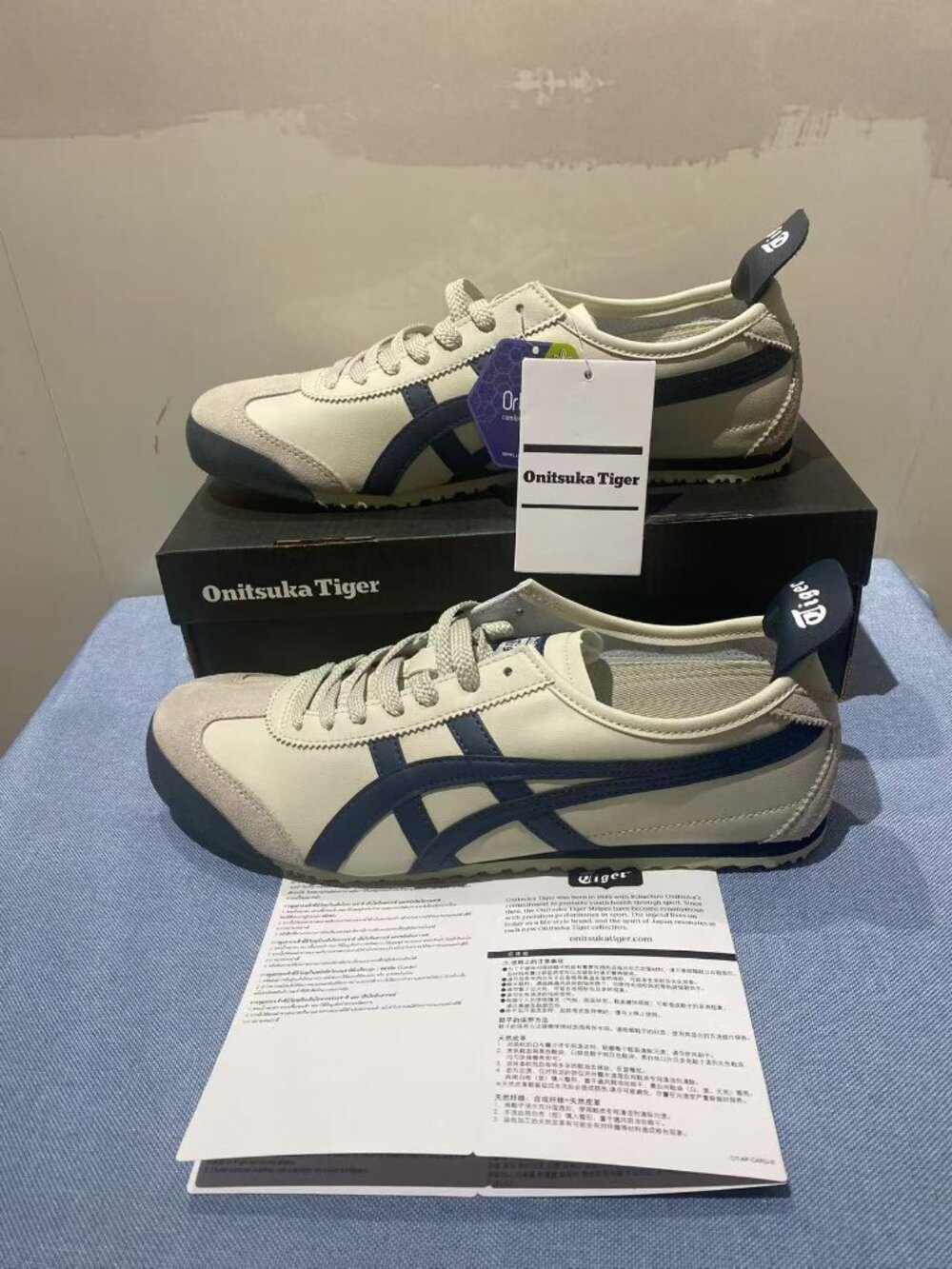 Onitsuka Tiger Mexico 66 Birch / Navy 🤍💙